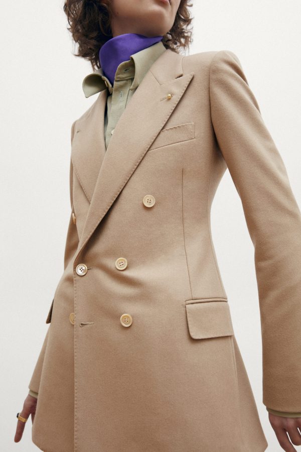 Suit Cecilia + Rahel