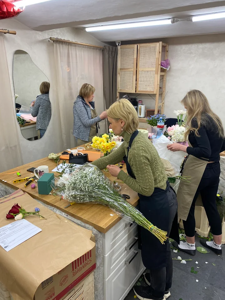 Krokus florist at work